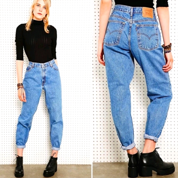 Levi's Denim - Mom's Levi's 560 High Waist Comfort Fit Size 30